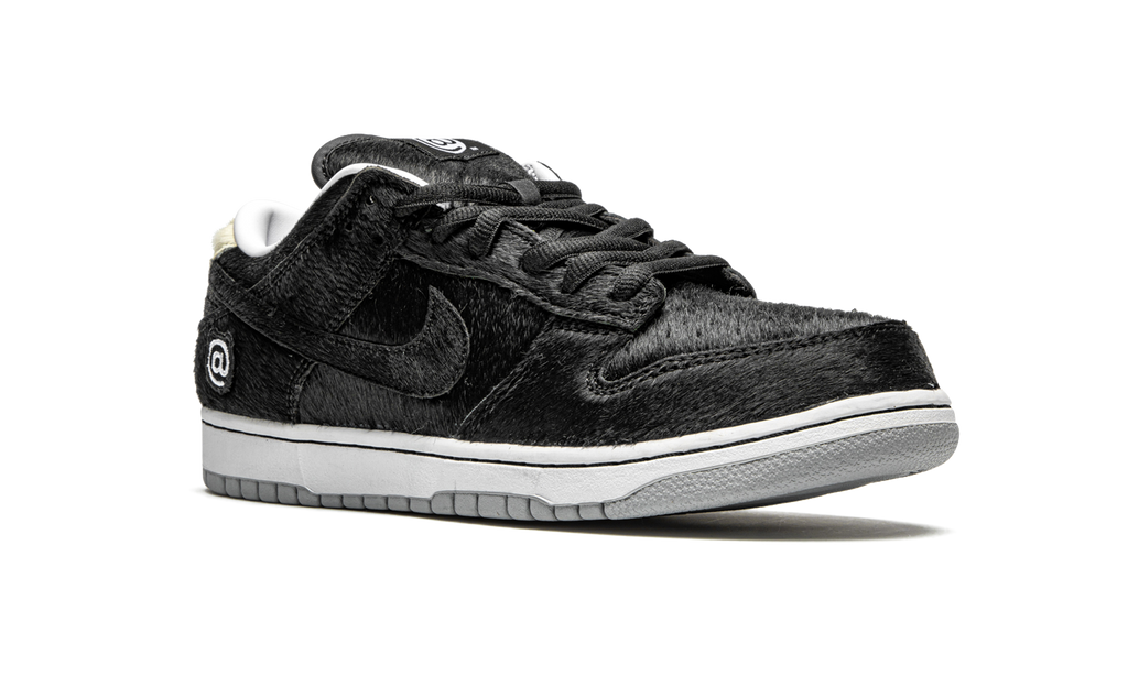 Nike SB Dunk Low "Medicom Toy - BE@RBRICK"