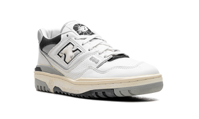 New Balance 550 VINTAGE WHITE BLACK
